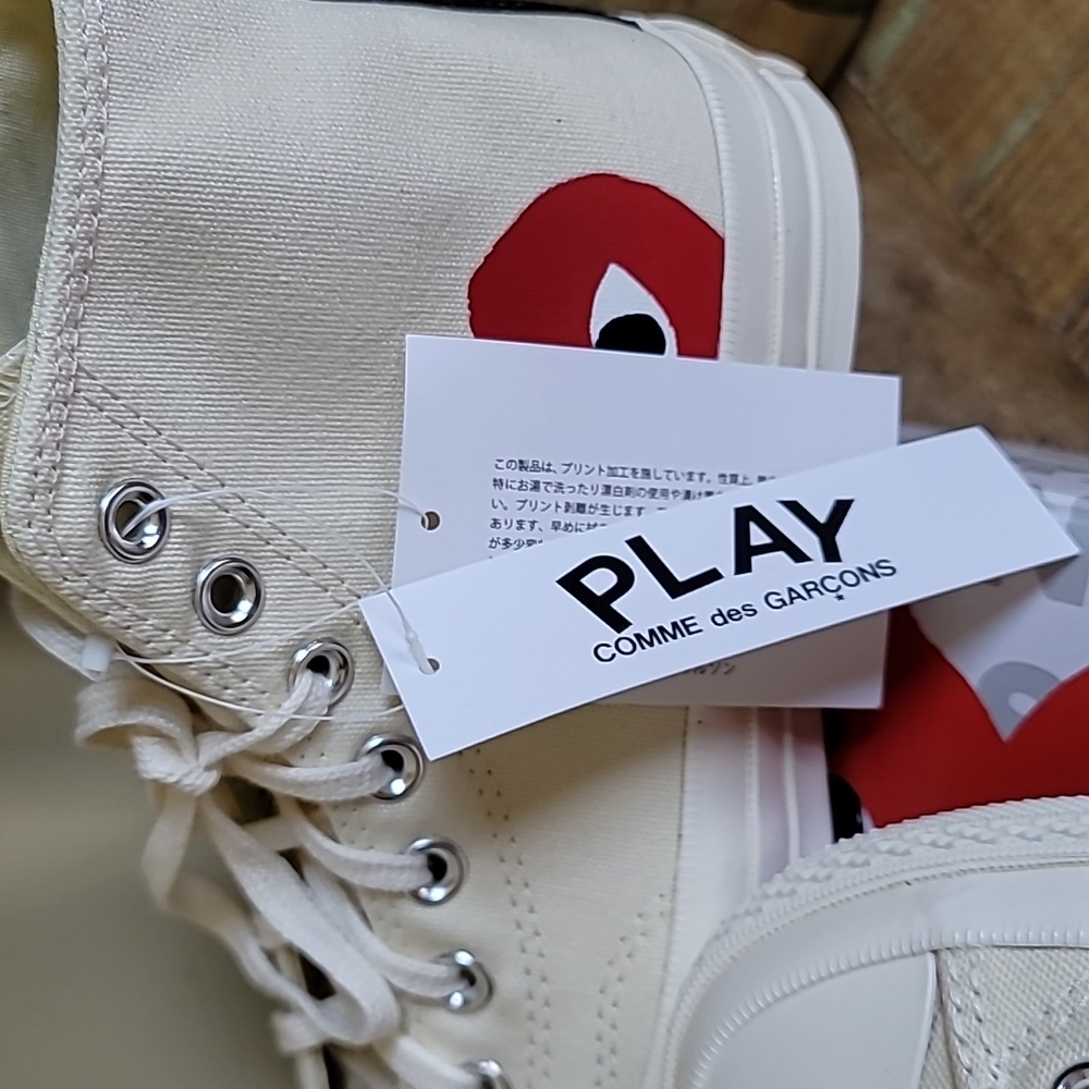 NWT Converse x Comme des Garcons Play Chuck Taylor 70 - SZ W9/M7 - Picture 5 of 8